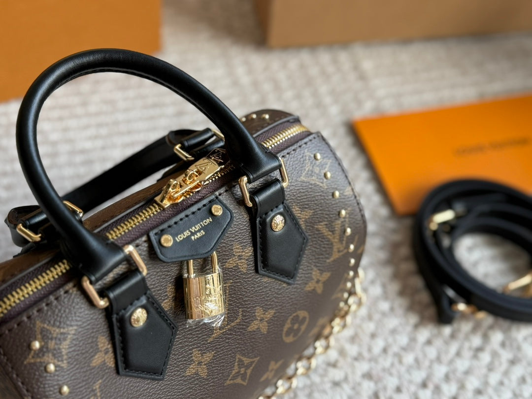 【ルイヴィトン】☆NANO SPEEDY|ファッション性抜群、カジュアルコーデにぴったり♪今すぐオンラインでチェック!