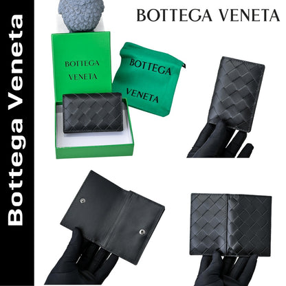 【ボッテガヴェネタ】春夏にぴったりの実用的で絶妙な小さな財布