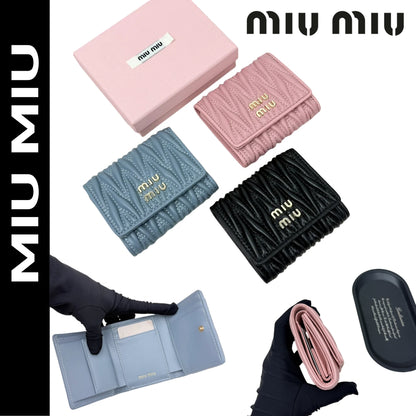 【ミュウミュウ】上品なデザイン♪おしゃれ】3つ折り財布3色