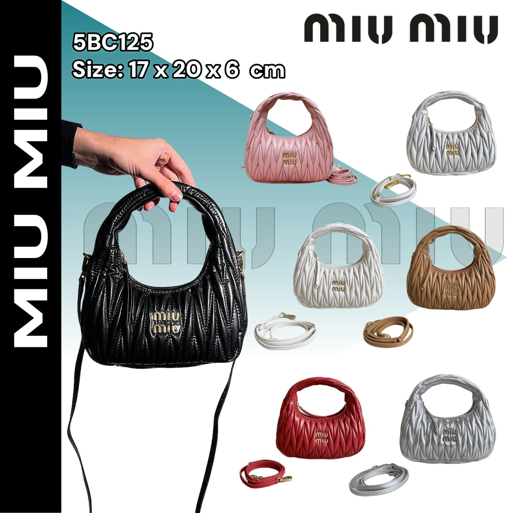【ミュウミュウ】大人気☆ワンダー マテラッセ ホーボーバッグ5BC125