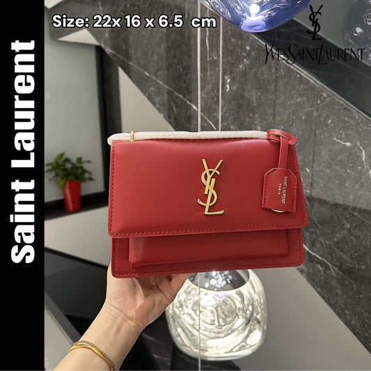 【サンローラン】スムースレザーのサンセットミディアム