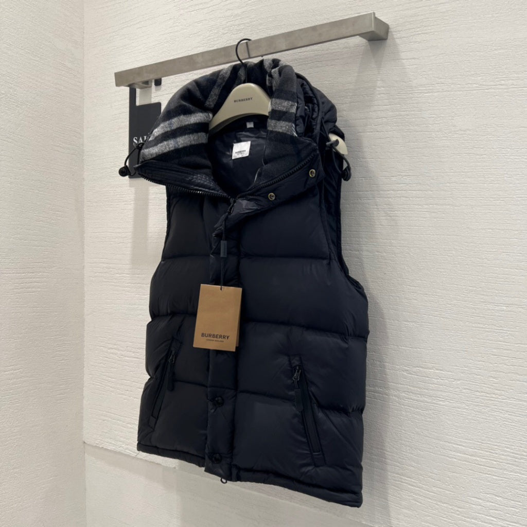 【バーバリー】大人気☆ ダウンジャケット☆HALSBY メンズ ダウンジャケット