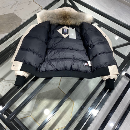 【カナダグース】女性と男性★ショート丈可愛い★Chilliwack Bomberチリワック6色