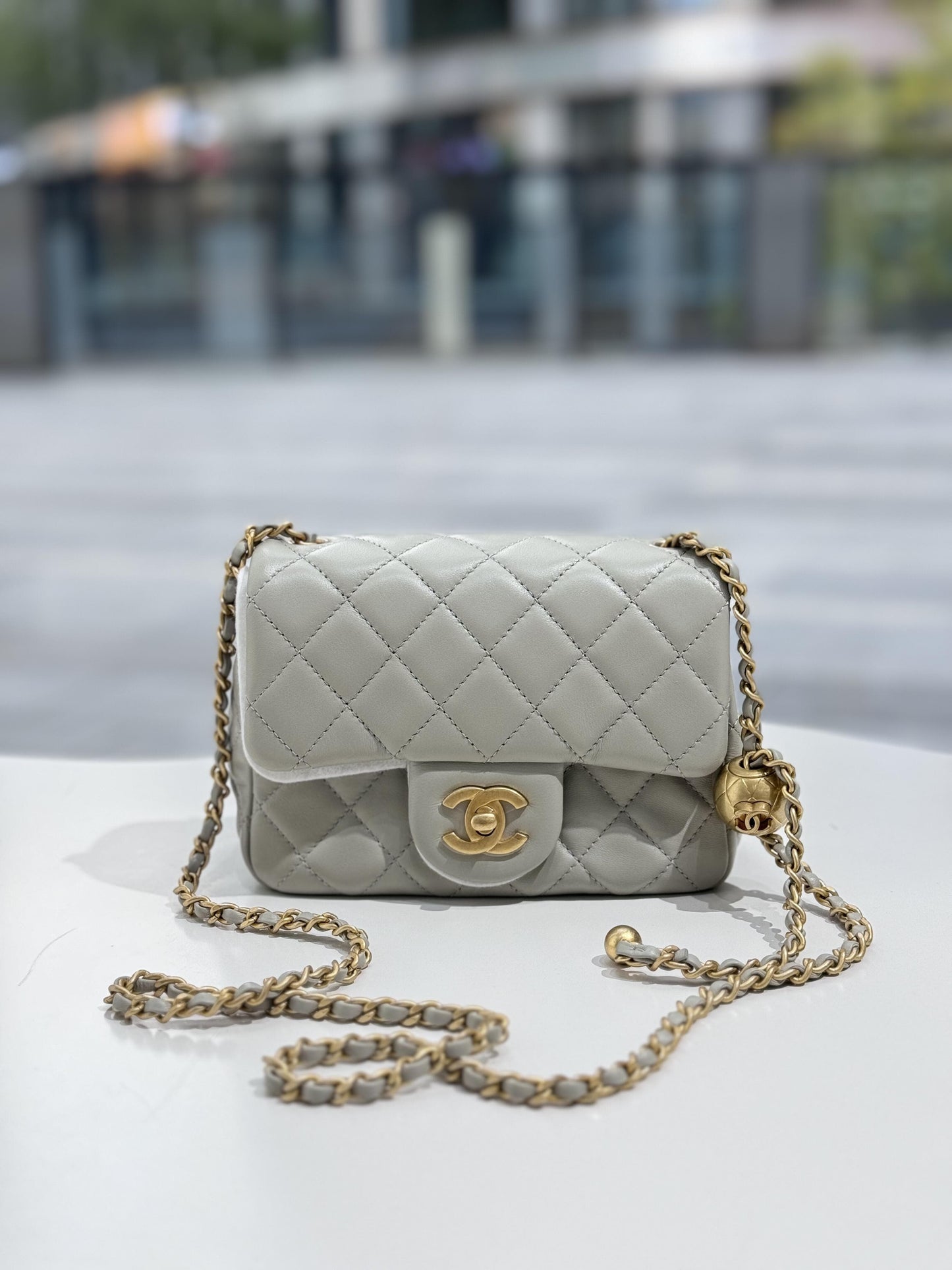 【シャネル】新作♪大人気の斜め掛け♡Flap Bag Gold Ball-選べる4色