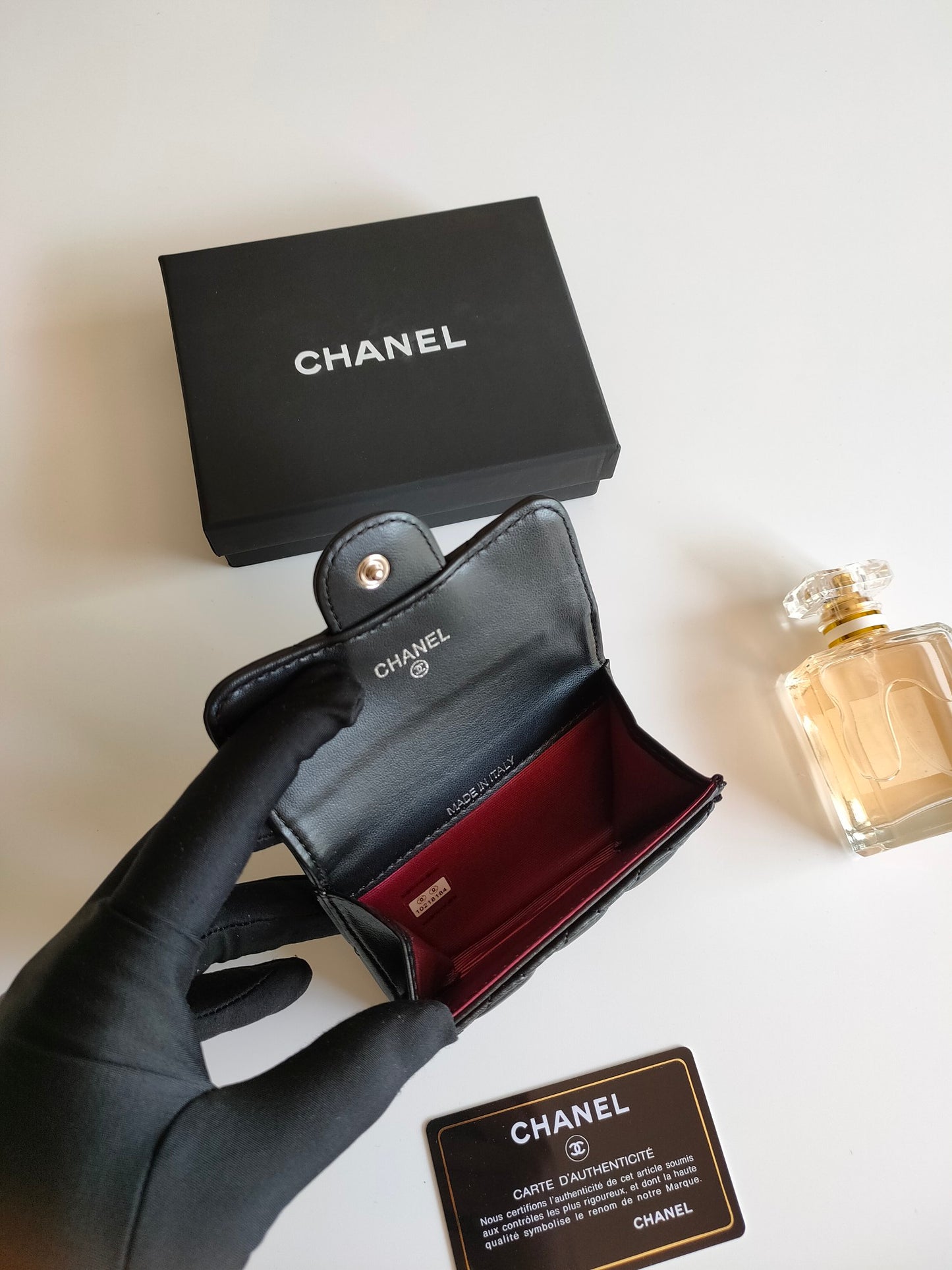 【シャネル】大人気AP214クラシックフラップ財布 高級ラムスキン使用☆ 7色展開☆