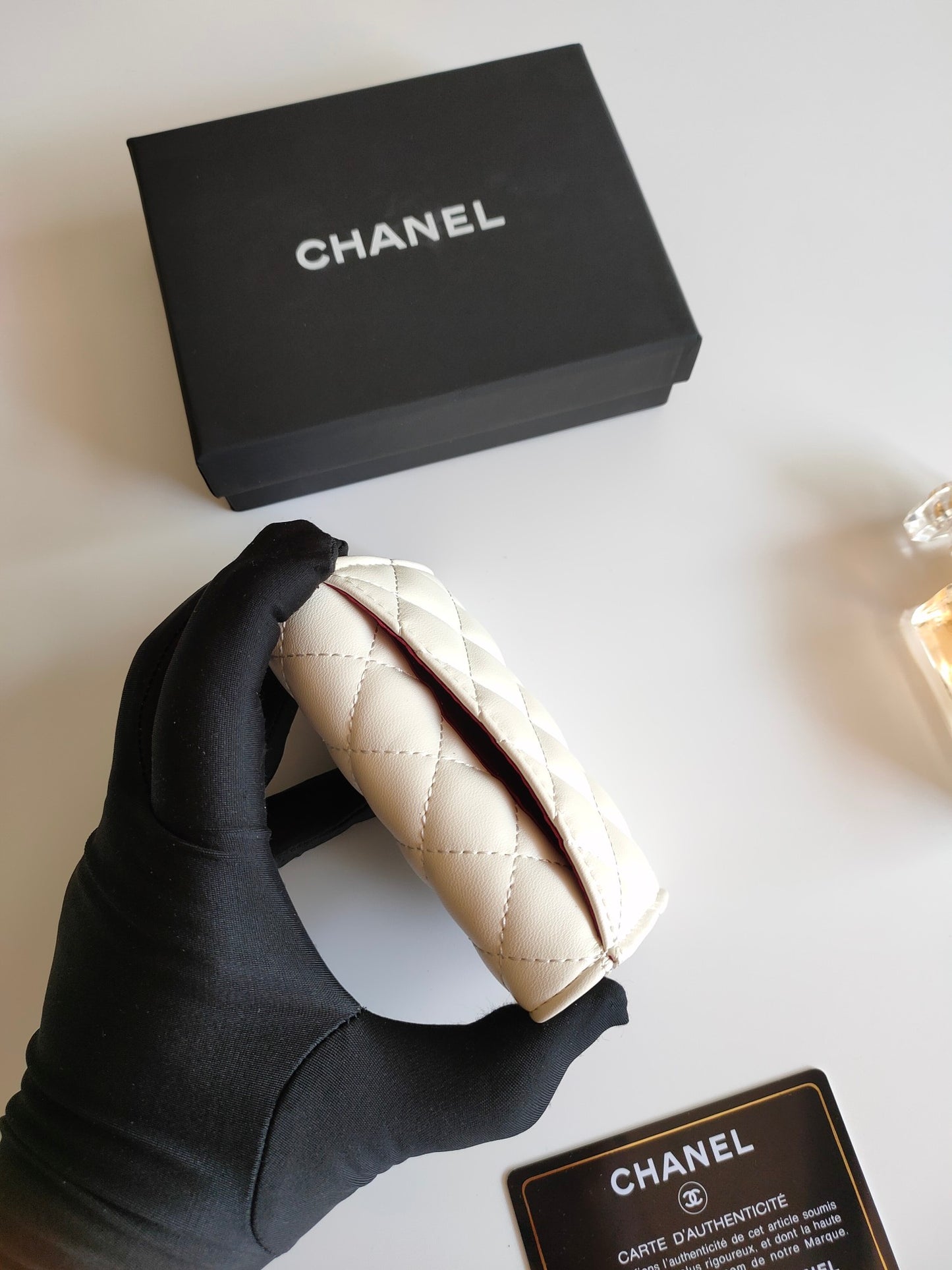 【シャネル】大人気AP214クラシックフラップ財布 高級ラムスキン使用☆ 7色展開☆