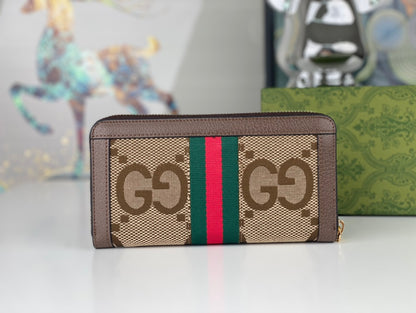【グッチ】大人気のロングファスナー財布、実用性も抜群！