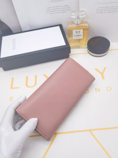 【グッチ】春夏にぴったりの実用的で絶妙な長財布3色