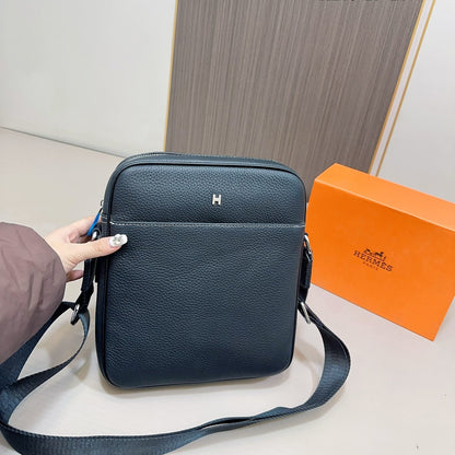 【エルメス】ユニセックス ブラックメッセンジャーバッグ（送料無料）