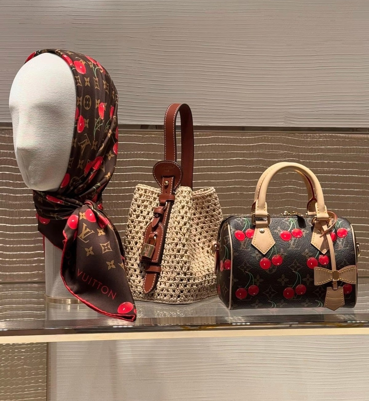 【ルイヴィトン】人気コラボ ♪村上隆コラボ スピーディ・バンドリエール 20