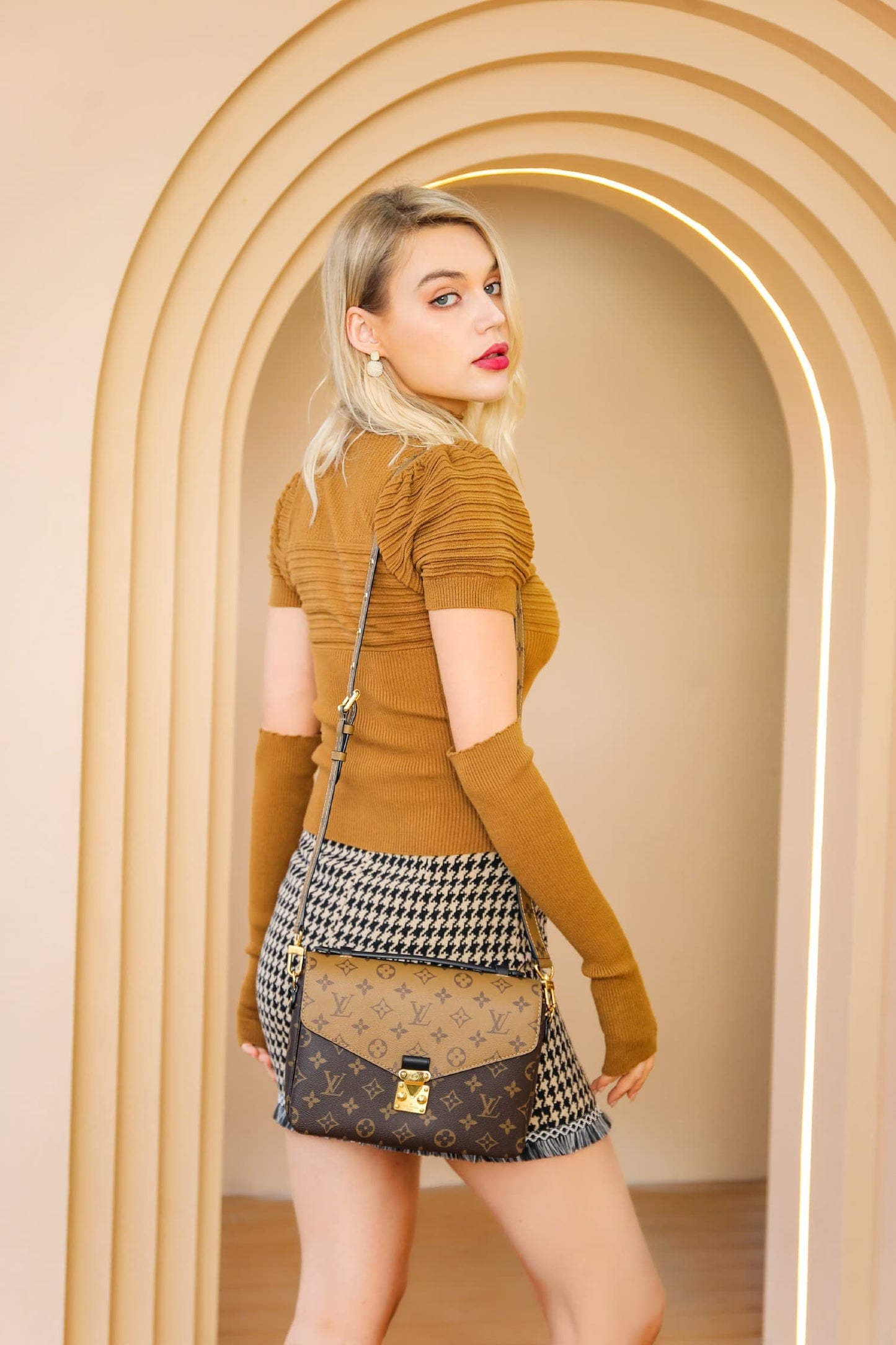 【ルイヴィトン】ポシェット・メティス 話題沸騰の新定番バッグM44867