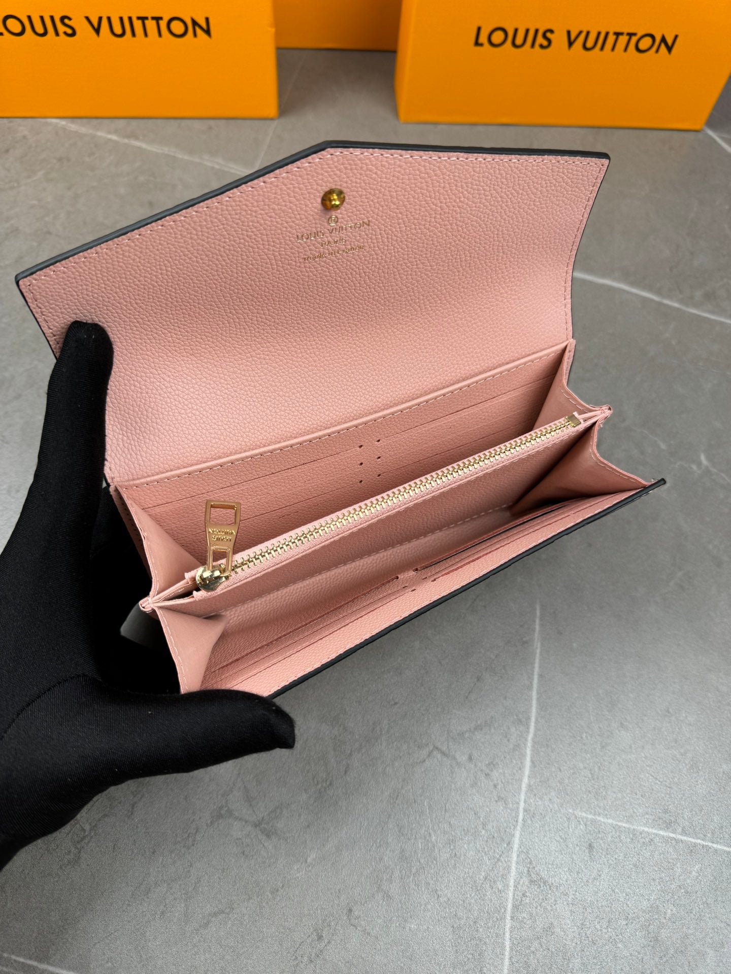 【ルイヴィトン】ダイヤモンド柄長財布 内部工夫 4カラー 在庫わずか