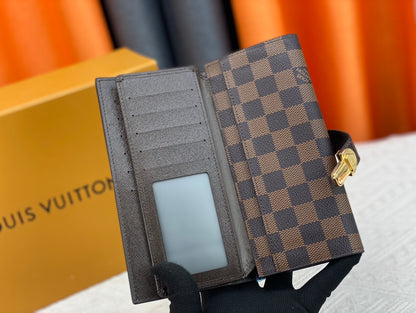 【ルイヴィトン】Curieuse長財布 多機能で洗練された大人の魅力