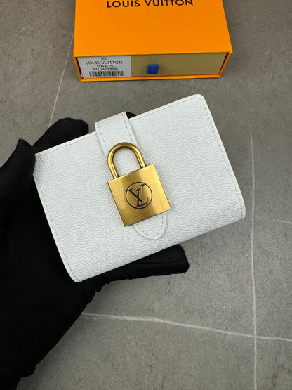 【ルイヴィトン】折りたたみ財布 コンパクト ロゴ ギフトに5色