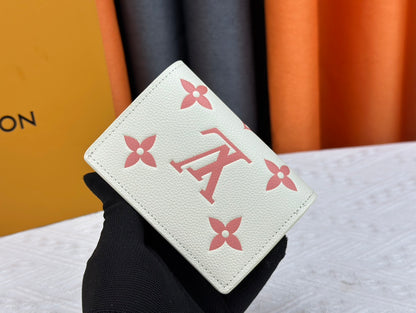 【ルイヴィトン】シンプルで上品なミニ財布 限定販売中