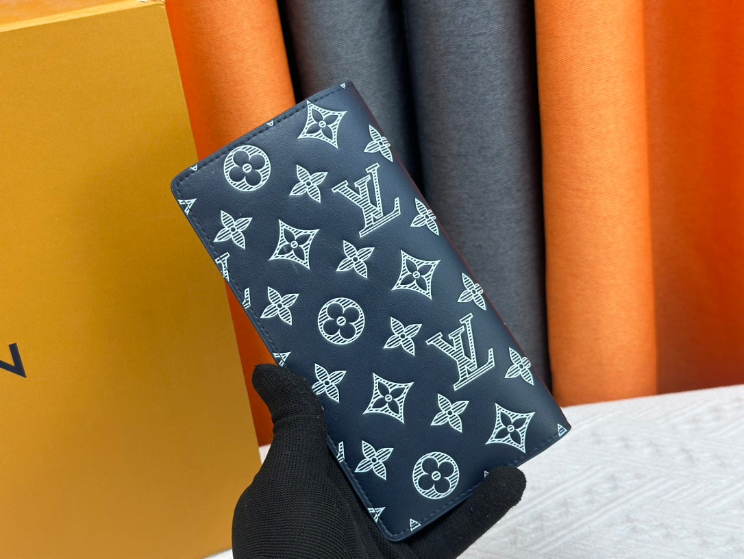 【ルイヴィトン】モノグラムシャドウ 長財布と短財布 機能性と高級感を両立