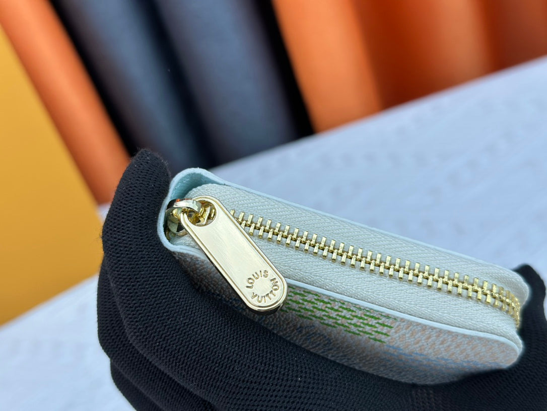 【ルイ・ヴィトン】Zippy魅力あふれるカラフルなロングウォレット｜早い者勝ち！